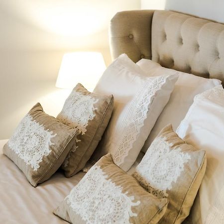 Heritage Suites Zanini フヴァル エクステリア 写真