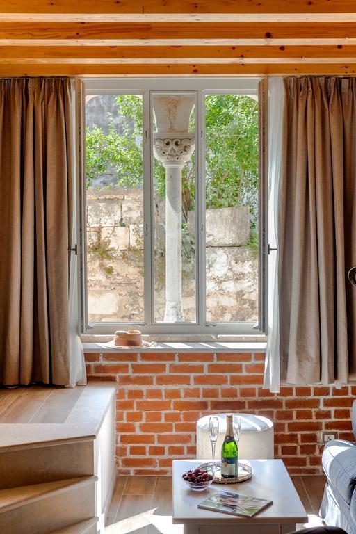Heritage Suites Zanini フヴァル エクステリア 写真