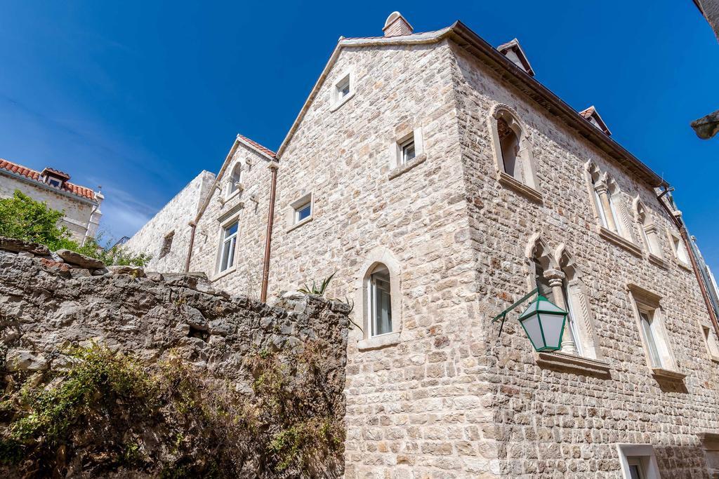 Heritage Suites Zanini フヴァル エクステリア 写真